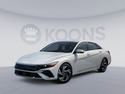 New 2025 Hyundai Elantra Limited