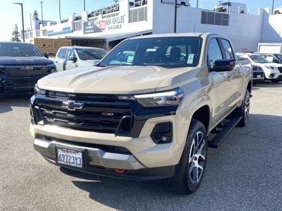 Used 2024 Chevrolet Colorado Z71 w/ Z71 Convenience Package 2