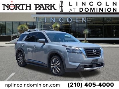 Used 2022 Nissan Pathfinder Platinum w/ Lighting Package (N93)