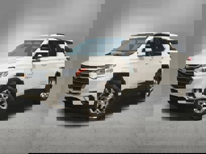 Used 2018 Chevrolet Traverse LT