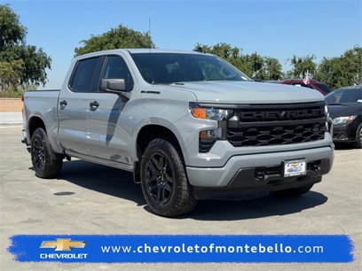 New 2025 Chevrolet Silverado 1500 Custom w/ Turbomax Blackout Package