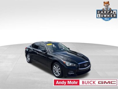 Used 2017 INFINITI Q50 2.0t w/ Moonroof Package