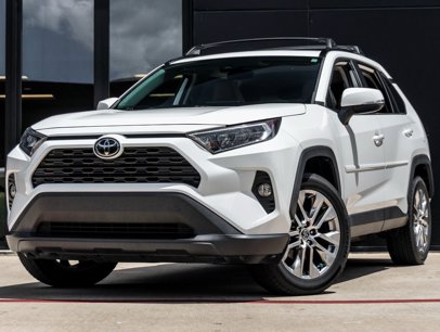Used 2020 Toyota RAV4 XLE Premium