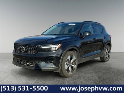 Used 2023 Volvo XC40 B4 Ultimate