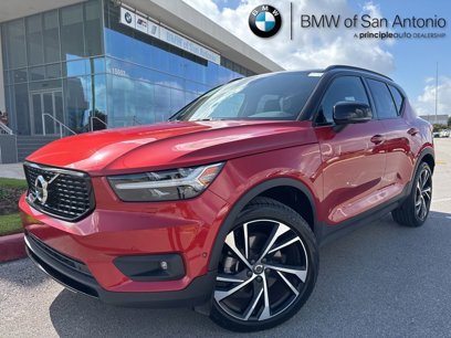 Used 2021 Volvo XC40 T5 R-Design w/ Advanced Package