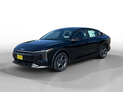 New 2025 Kia K4 LXS