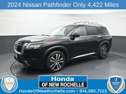 Used 2024 Nissan Pathfinder Platinum w/ Cargo Package