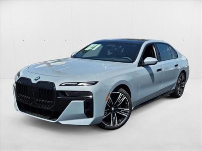 New 2025 BMW 760i xDrive