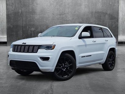 Used 2020 Jeep Grand Cherokee Altitude