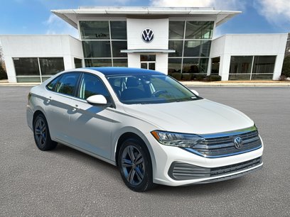Used 2023 Volkswagen Jetta SE