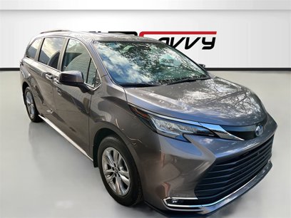 Used 2024 Toyota Sienna XLE