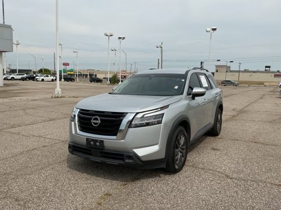 Used 2022 Nissan Pathfinder SV