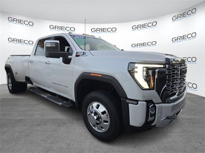 Used 2025 GMC Sierra 3500 Denali w/ Denali Reserve Package