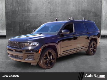 Used 2023 Jeep Grand Cherokee L Laredo