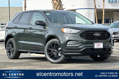 New 2024 Ford Edge SE w/ Black Appearance Package