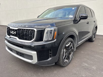 Certified 2023 Kia Telluride EX w/ EX Captain's Chair Package