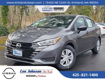 New 2025 Nissan Versa S w/ Trunk Package