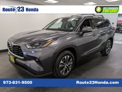 Used 2022 Toyota Highlander XLE