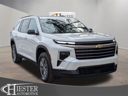New 2025 Chevrolet Traverse LT w/ Driver Confidence Package