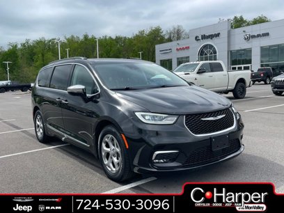 Certified 2023 Chrysler Pacifica Limited