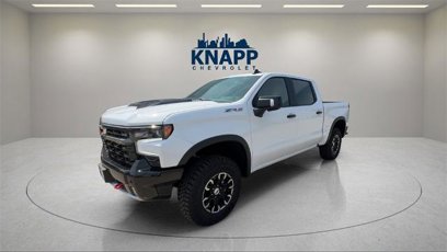 New 2025 Chevrolet Silverado 1500 ZR2 w/ Technology Package