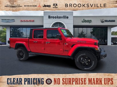 New 2025 Jeep Gladiator Willys