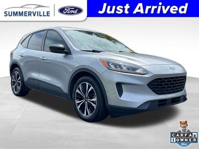 Used 2022 Ford Escape SE w/ SE Sport Appearance Package