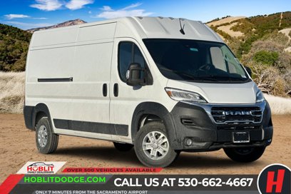 New 2025 RAM ProMaster 2500 w/ Quick Order Package 22G SLT