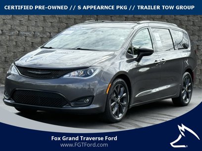 Used 2020 Chrysler Pacifica Touring-L Plus