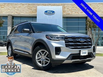 Used 2025 Ford Explorer Active