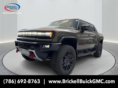 New 2025 GMC Hummer EV 2X w/ LPO, Sport Package