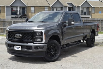 New 2025 Ford F350 Lariat w/ Lariat Ultimate Package