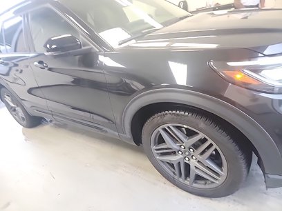Used 2025 Ford Explorer ST