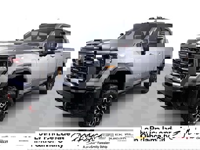 New 2025 GMC Sierra 2500 AT4X