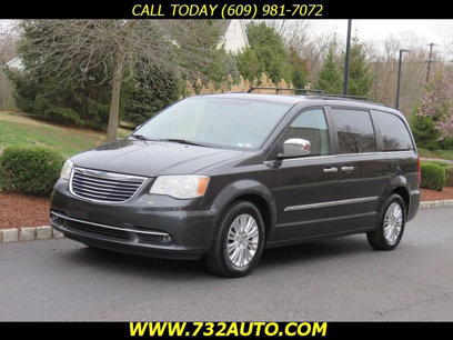 Used 2011 Chrysler Town & Country Touring-L w/ Driver Convenience Group