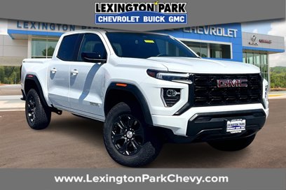 Used 2024 GMC Canyon Elevation w/ Trailering Package
