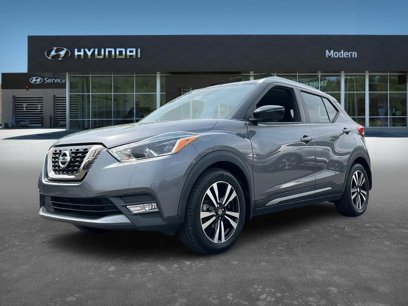 Used 2019 Nissan Kicks SR w/ Exterior Package