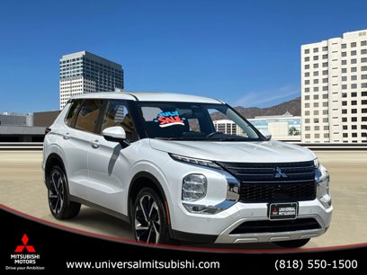 Used 2023 Mitsubishi Outlander SE