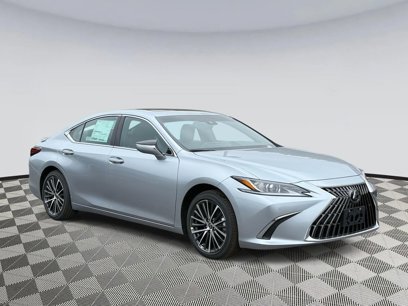 New 2025 Lexus ES 300h w/ Premium Package