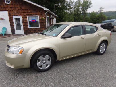 Used 2010 Dodge Avenger SXT