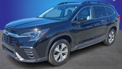 Used 2024 Subaru Ascent Premium w/ Convenience Package