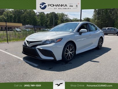 Used 2023 Toyota Camry SE