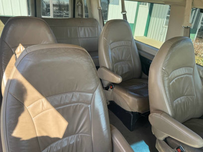 Used 2005 Ford E-350 and Econoline 350 XLT