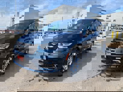 New 2025 Chrysler Pacifica Select