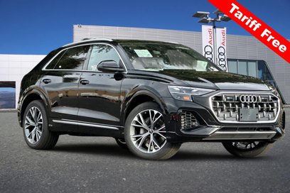 New 2025 Audi Q8 Premium