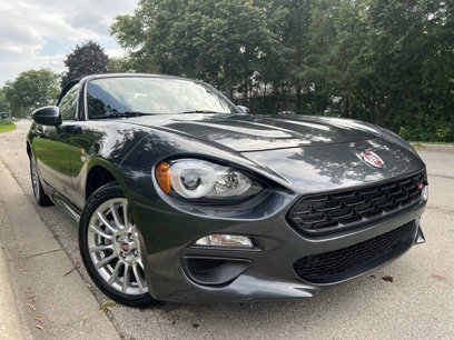 Used 2017 FIAT 124 Spider Classica