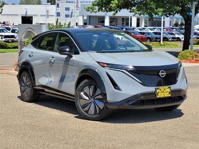 New 2024 Nissan Ariya FWD