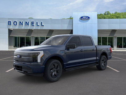 New 2025 Ford F150 Lightning XLT w/ Max Trailer Tow Package