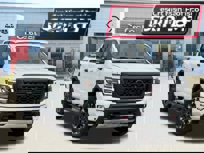 Certified 2024 Nissan Titan PRO-4X w/ Pro-4x Convenience Package