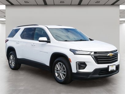 Used 2022 Chevrolet Traverse LT